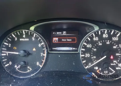 2016 Nissan Pathfinder Sl z USA, uszkodzony, nr VIN 5N1AR2MM7GC655411
